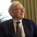Buffett set to hand over reins of Berkshire Hathaway